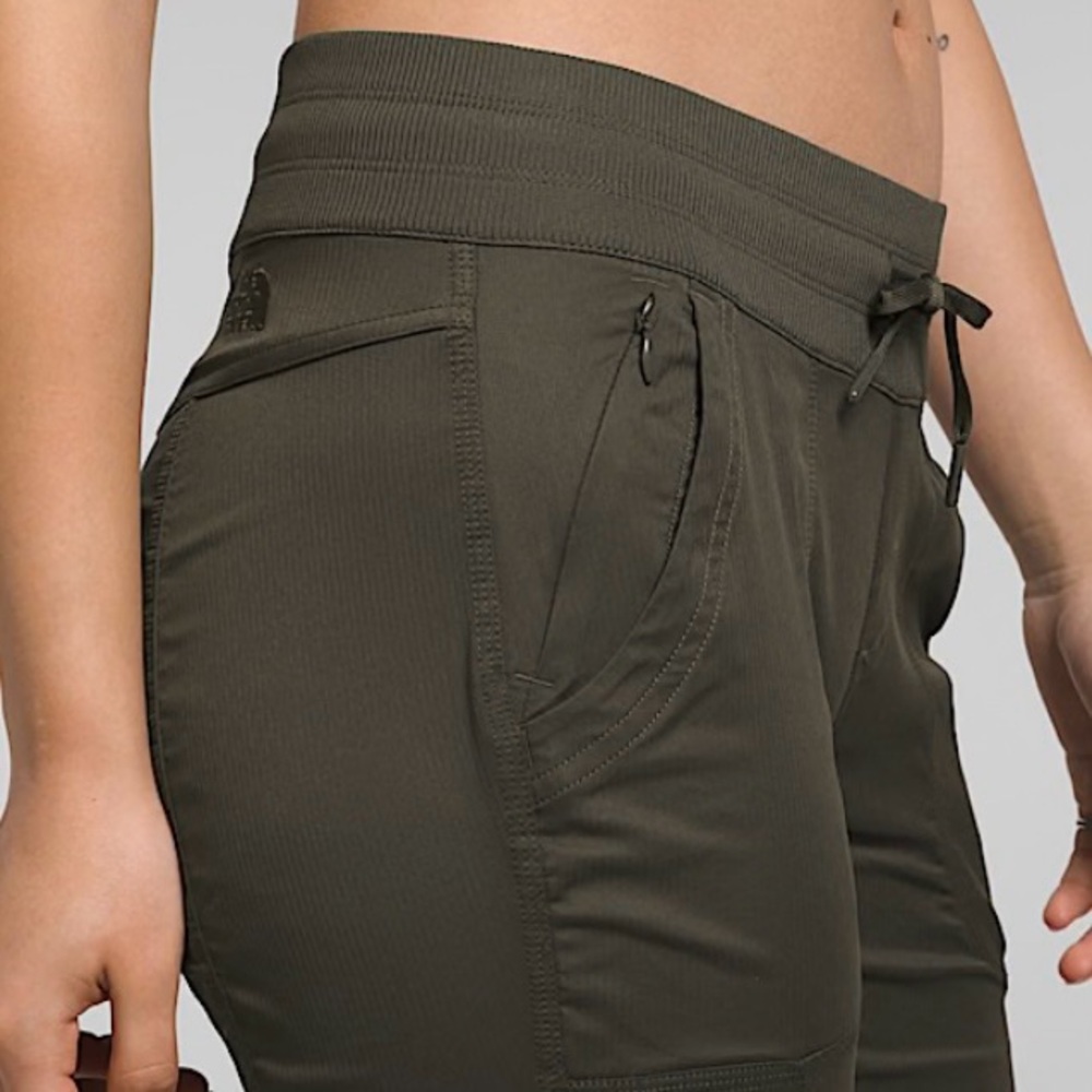 North Face Aphrodite 2.0 capri, olive, Large